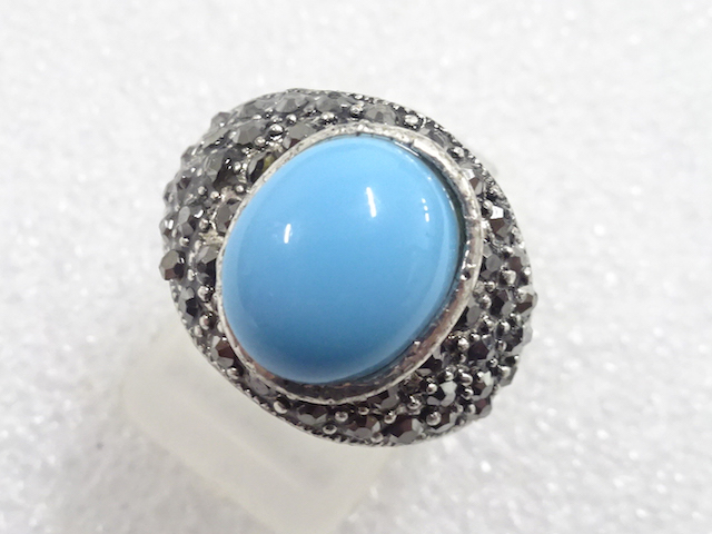 JAPANESE KIMONO / ANTIQUE COLORED STONE RING (SIZE 15)